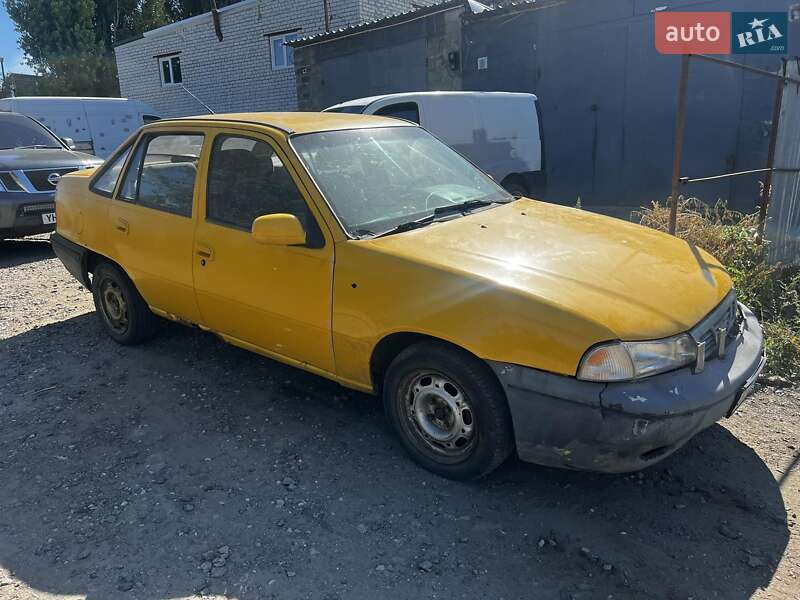 Седан Daewoo Nexia 2006 в 