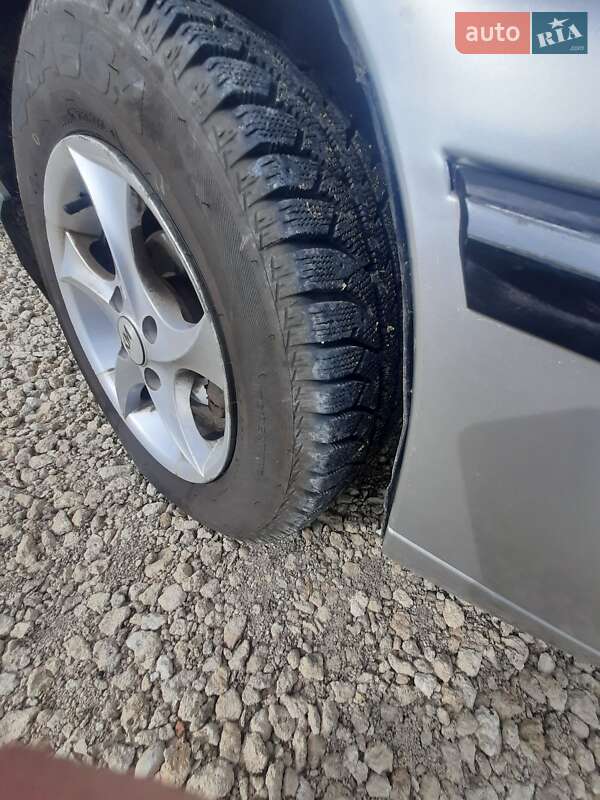 Седан Daewoo Nexia 2006 в Шумске