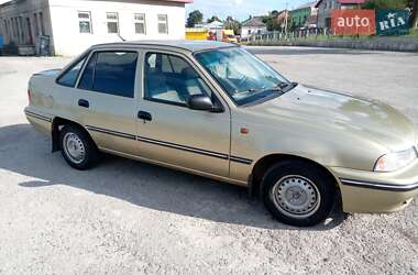 Седан Daewoo Nexia 2007 в 