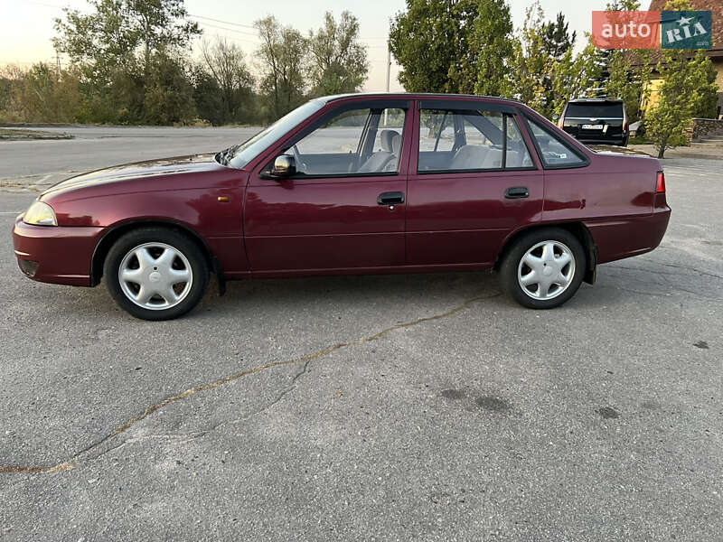 Седан Daewoo Nexia 2011 в Харкові