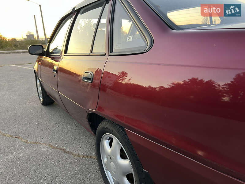 Седан Daewoo Nexia 2011 в Харкові
