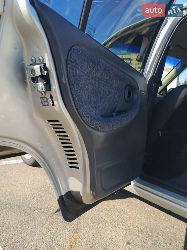 Седан Daewoo Nexia 2007 в Киеве фото 11 Седан Daewoo Nexia 2007 в Киеве