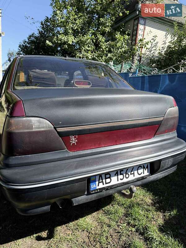 Седан Daewoo Nexia 2008 в Джурине