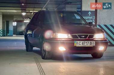 Седан Daewoo Nexia 2008 в 