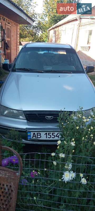 Седан Daewoo Nexia 2004 в 