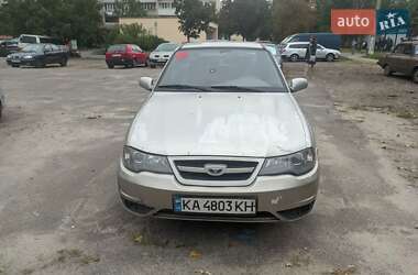 Седан Daewoo Nexia 2009 в Киеве