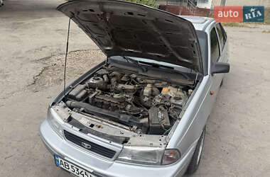 Седан Daewoo Nexia 1995 в 