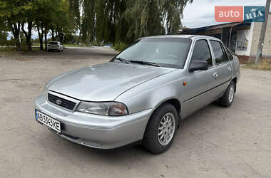 Седан Daewoo Nexia 1995 в 