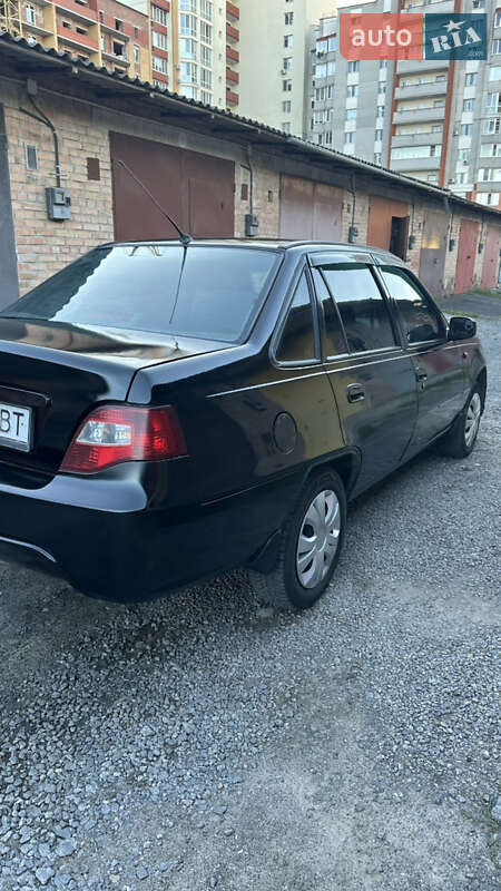Седан Daewoo Nexia 2011 в Хмельницком
