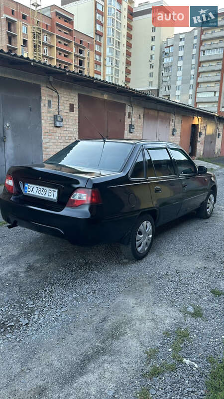 Седан Daewoo Nexia 2011 в Хмельницком