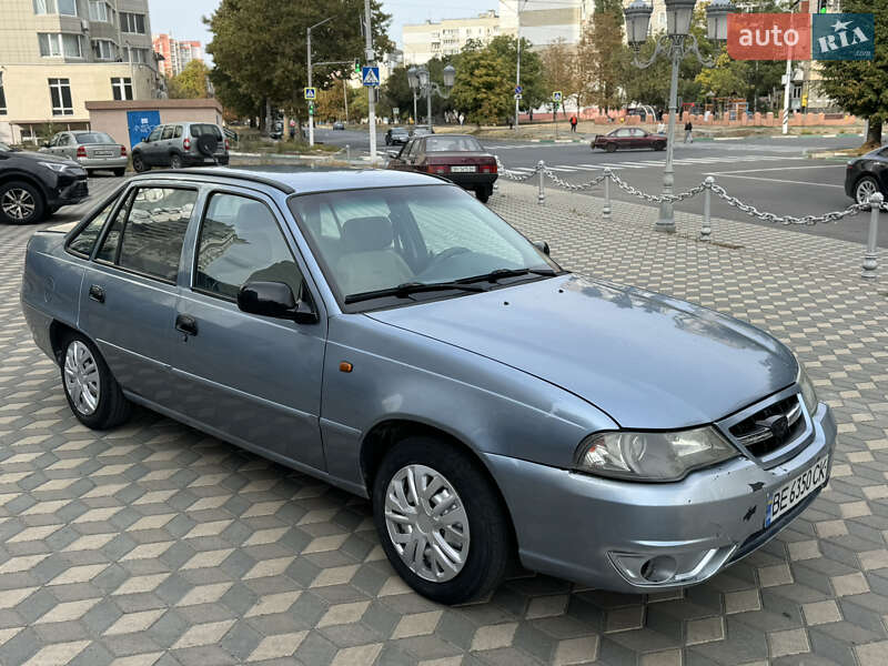 Седан Daewoo Nexia 2012 в 