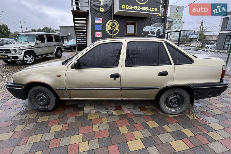 Седан Daewoo Nexia 2007 в Стрые