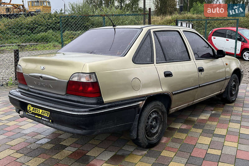 Седан Daewoo Nexia 2007 в Стрые