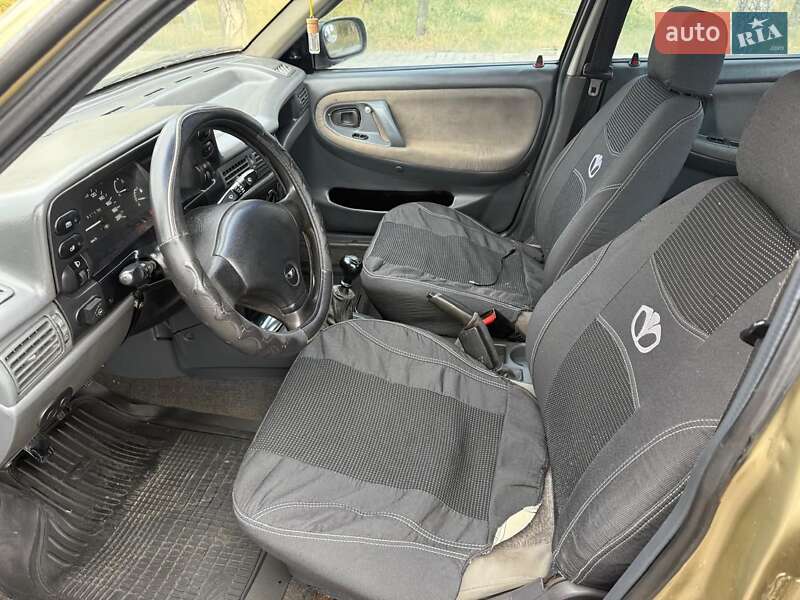 Седан Daewoo Nexia 2006 в Миколаєві