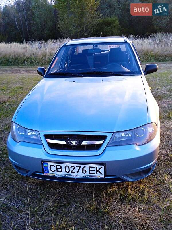 Седан Daewoo Nexia 2010 в 