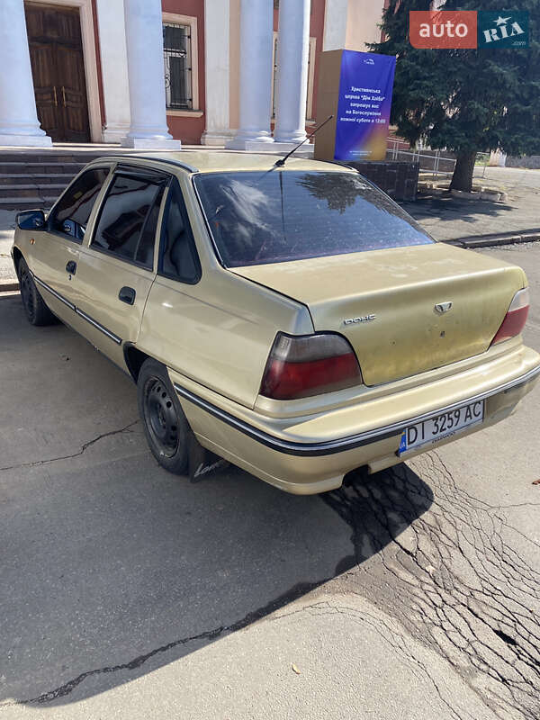 Седан Daewoo Nexia 2008 в Кривом Роге