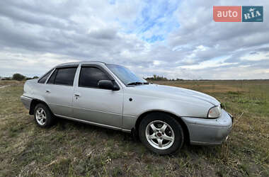 Седан Daewoo Nexia 1995 в Балаклії