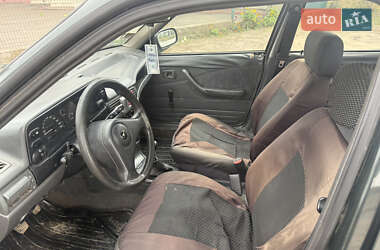 Седан Daewoo Nexia 1997 в 