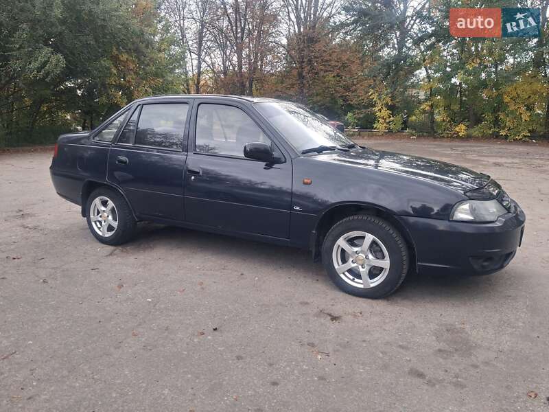 Седан Daewoo Nexia 2008 в Полтаве
