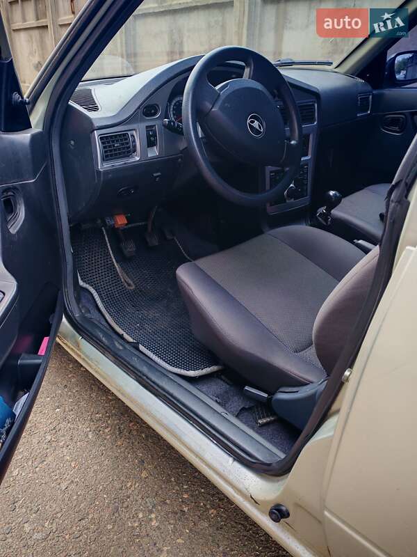 Седан Daewoo Nexia 2008 в Одессе