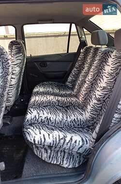 Седан Daewoo Nexia 2010 в 