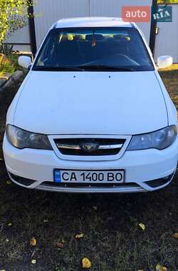 Седан Daewoo Nexia 2010 в Смілі