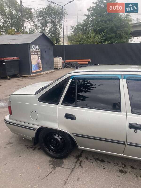 Седан Daewoo Nexia 2006 в Києві