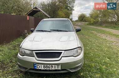 Седан Daewoo Nexia 2008 в 