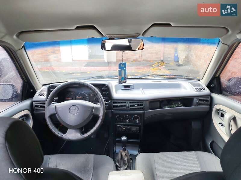 Седан Daewoo Nexia 2008 в Киеве фото 2 Седан Daewoo Nexia 2008 в Киеве