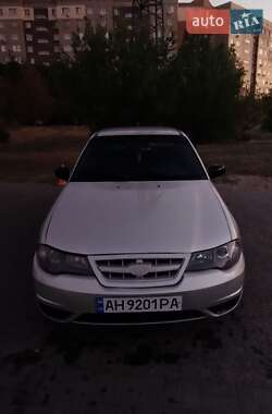 Седан Daewoo Nexia 2008 в Краматорске