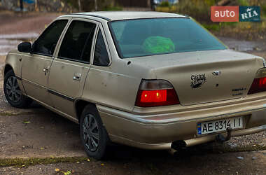 Седан Daewoo Nexia 1996 в  фото 4 Седан Daewoo Nexia 1996 в