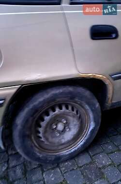 Седан Daewoo Nexia 2006 в 