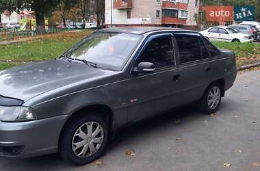 Седан Daewoo Nexia 2014 в Киеве