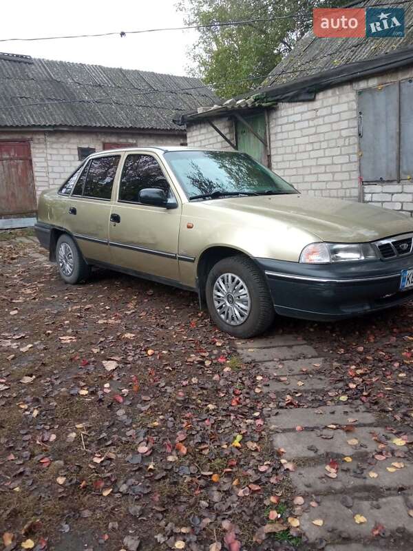 Седан Daewoo Nexia 2007 в Терновке