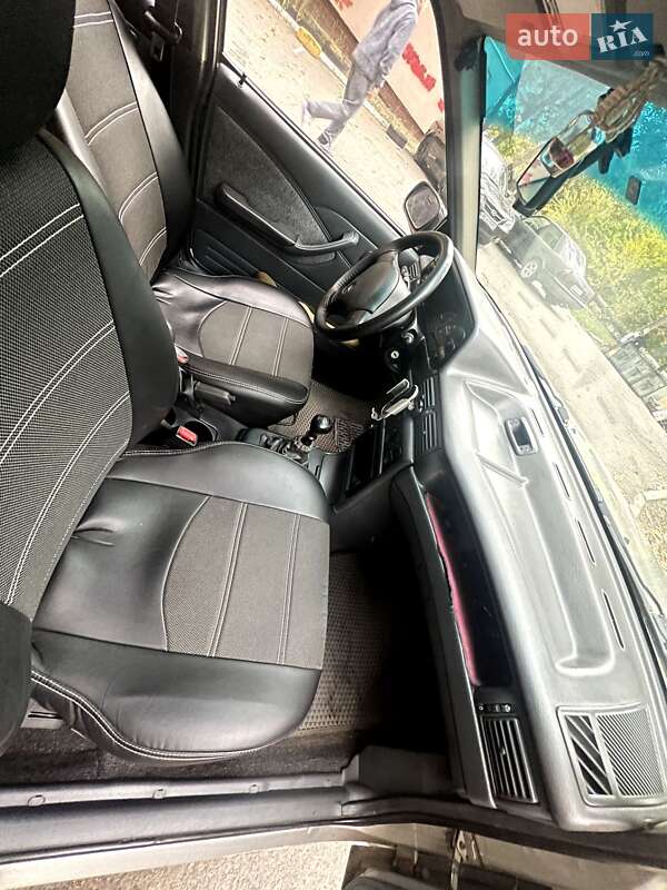 Седан Daewoo Nexia 2005 в Днепре фото 21 Седан Daewoo Nexia 2005 в Днепре