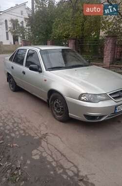 Седан Daewoo Nexia 2008 в Калуші