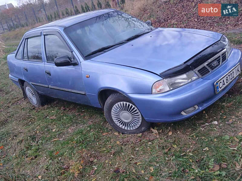 Седан Daewoo Nexia 2008 в Хмільнику