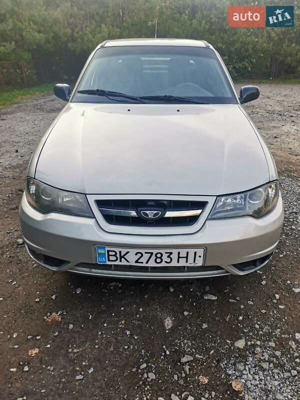 Седан Daewoo Nexia 2008 в Дубні фото 2 Седан Daewoo Nexia 2008 в Дубні