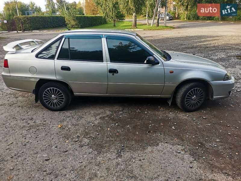 Седан Daewoo Nexia 2008 в Дубні фото 5 Седан Daewoo Nexia 2008 в Дубні