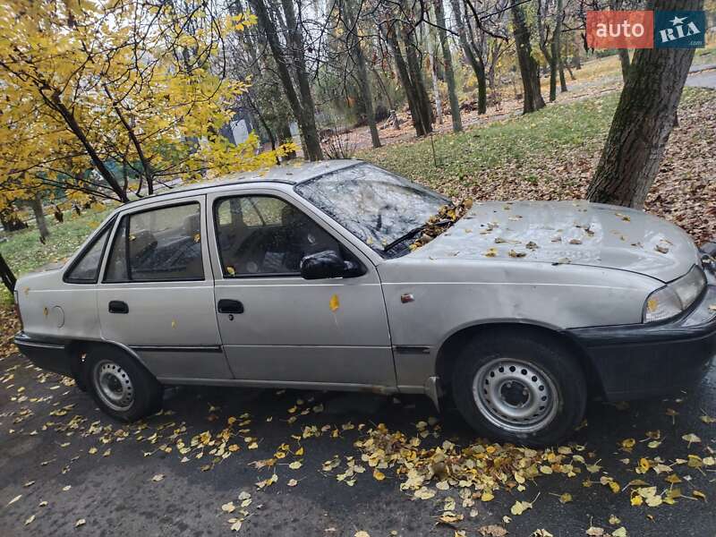 Седан Daewoo Nexia 2008 в Києві