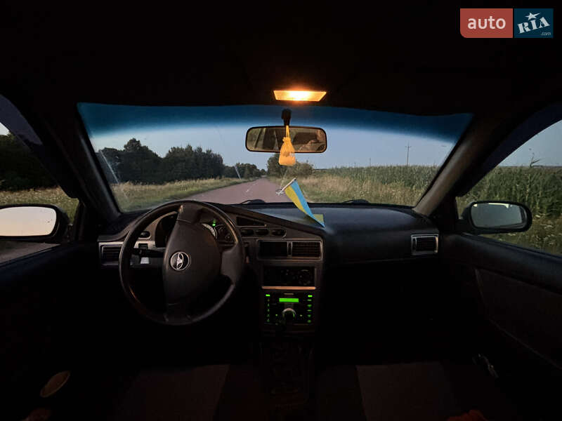 Седан Daewoo Nexia 2009 в Овруче