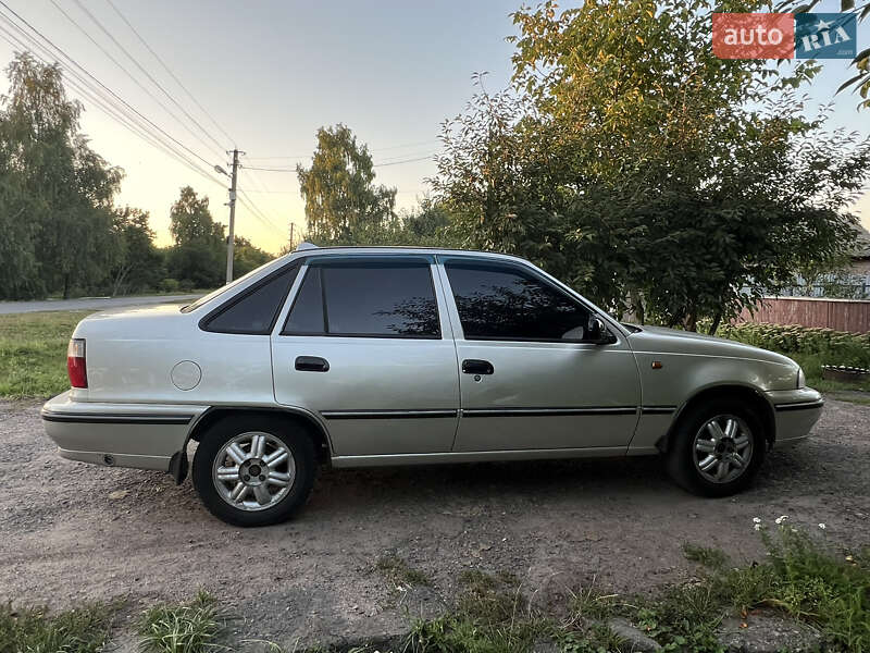 Седан Daewoo Nexia 2007 в Пирятині
