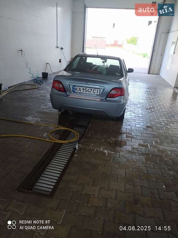 Седан Daewoo Nexia 2012 в Прилуках