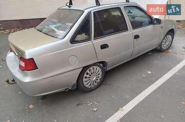 Седан Daewoo Nexia 2008 в Киеве