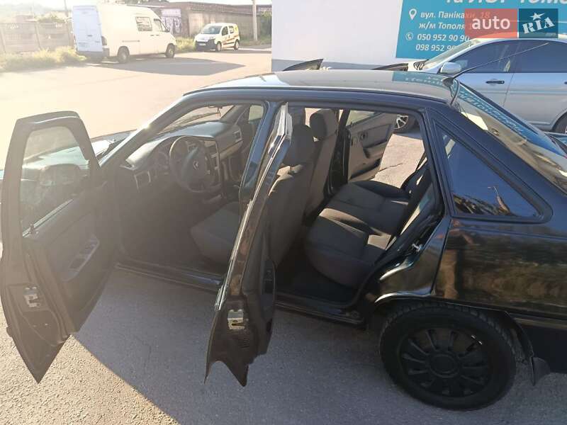 Седан Daewoo Nexia 2010 в Днепре