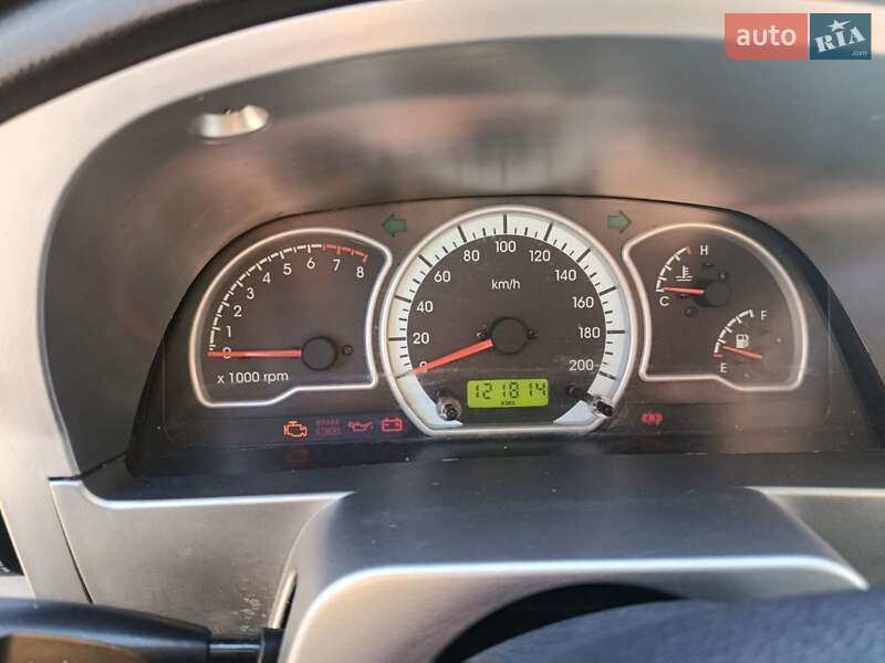 Седан Daewoo Nexia 2010 в Днепре