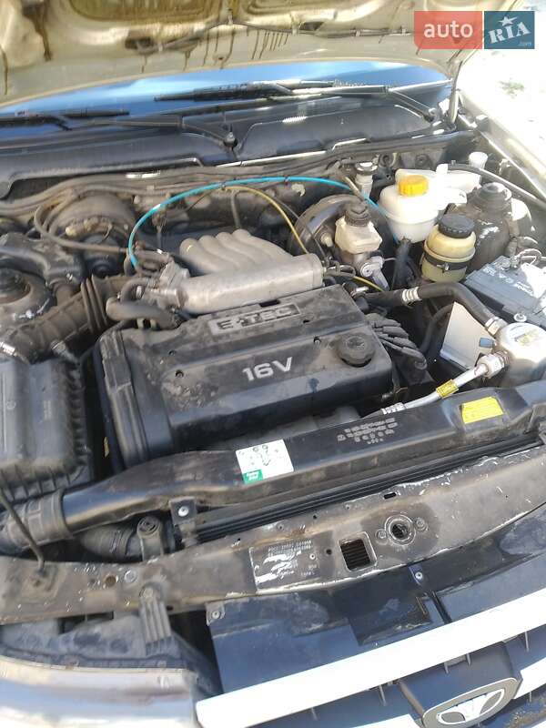 Седан Daewoo Nexia 2008 в Николаеве