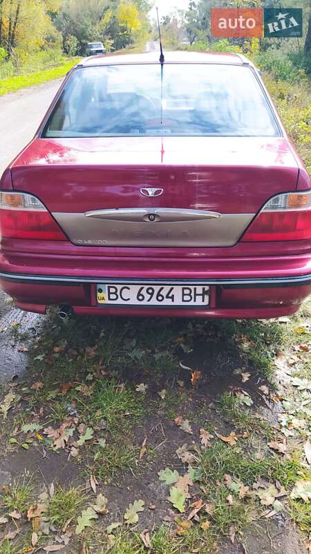 Седан Daewoo Nexia 2007 в Львове