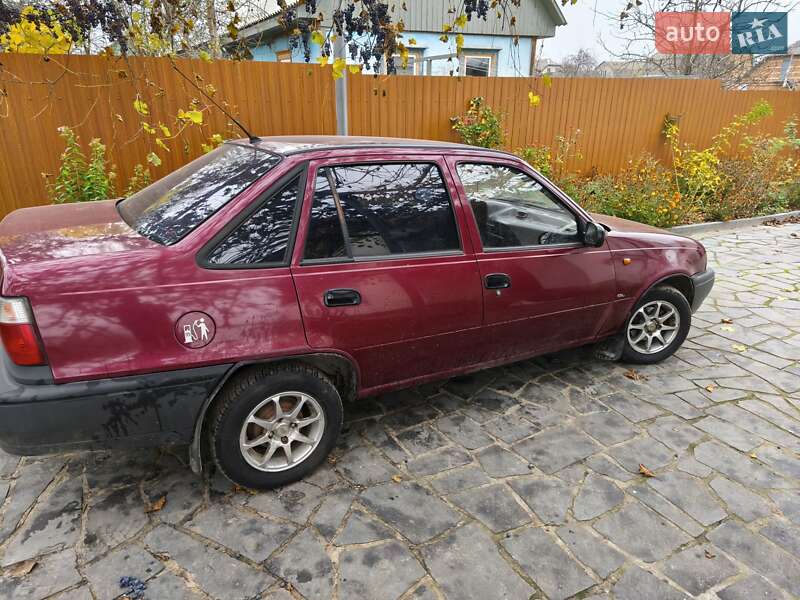 Седан Daewoo Nexia 2007 в Радомишлі