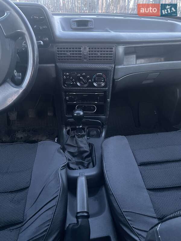 Седан Daewoo Nexia 2008 в Києві